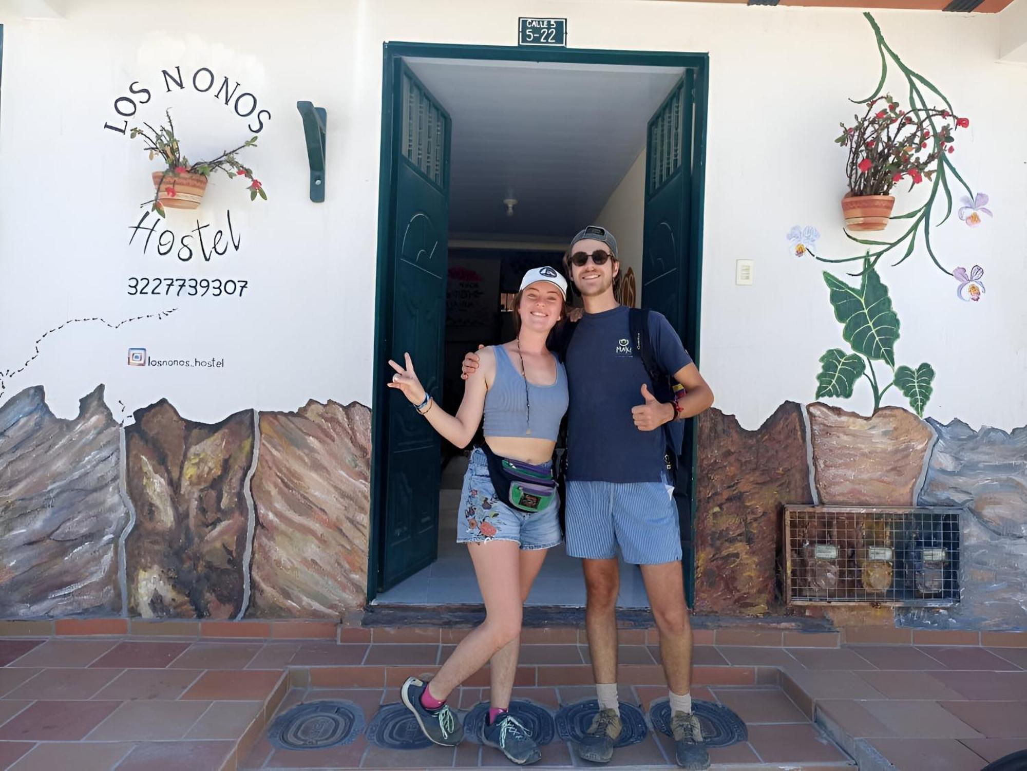 Los Nonos Hostel Guadalupe Bagian luar foto