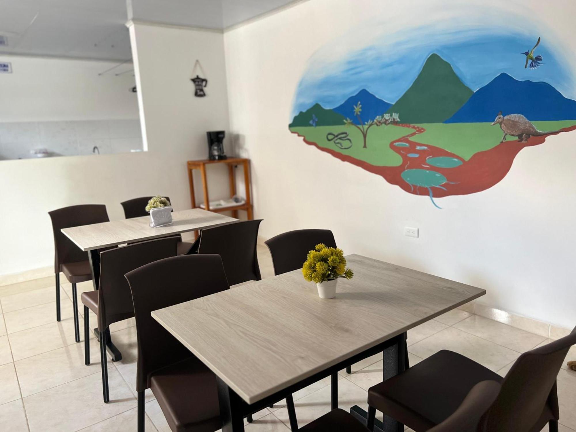 Los Nonos Hostel Guadalupe Bagian luar foto