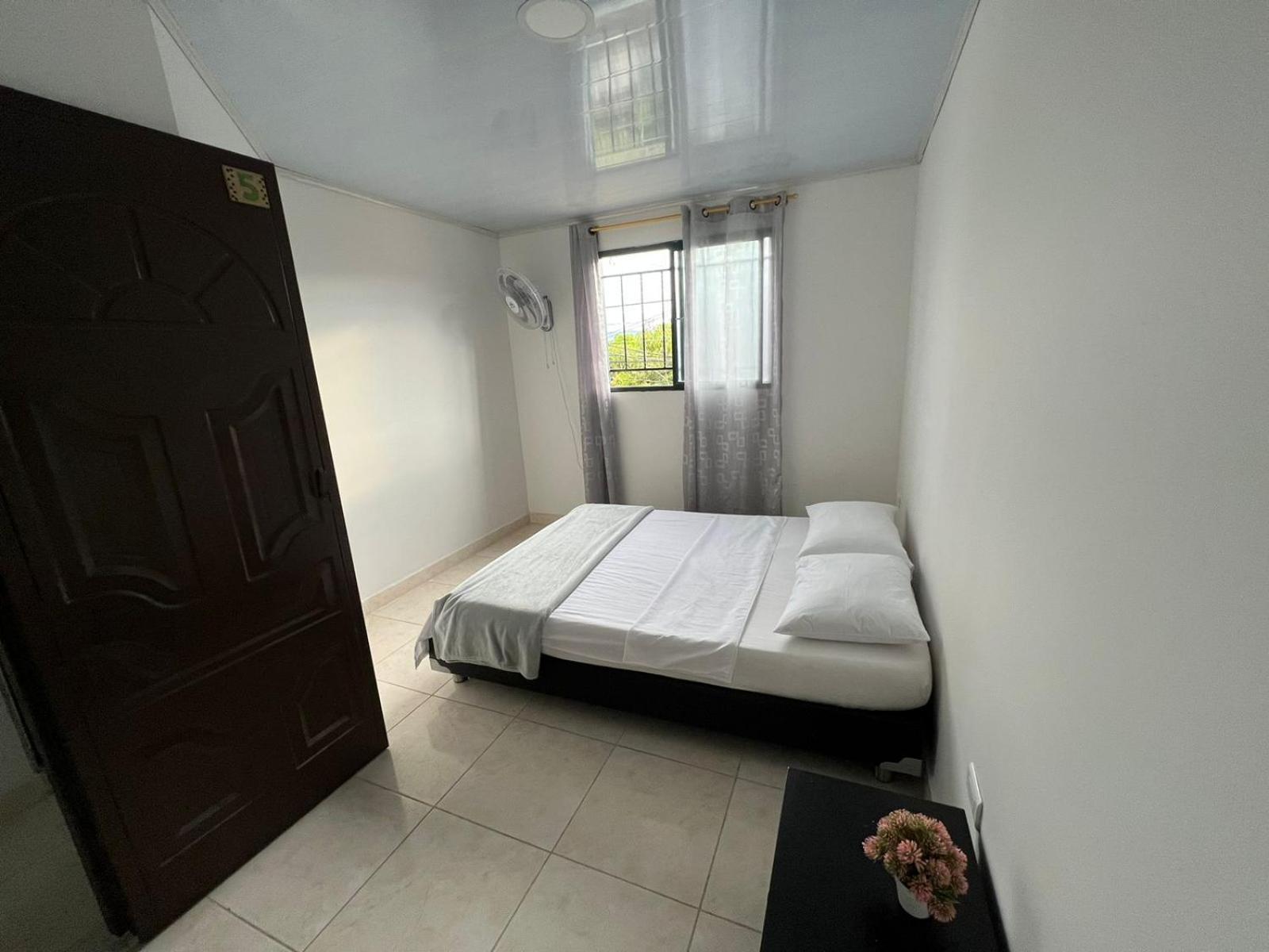 Los Nonos Hostel Guadalupe Ruang foto